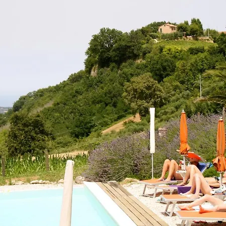 Angeli Di Montefiore Vakantieboerderij